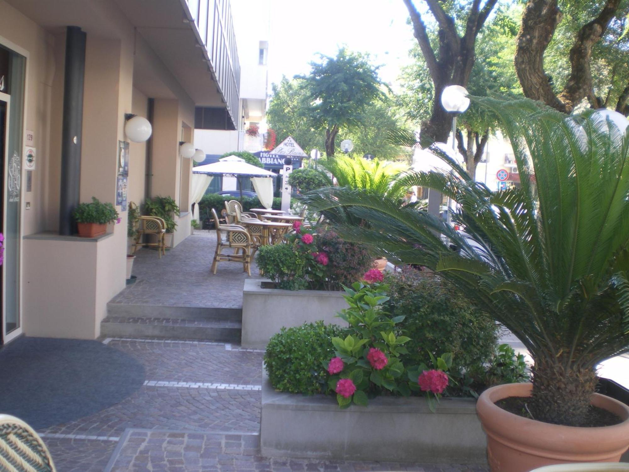 Hotel Des Bains Κατόλικα Εξωτερικό φωτογραφία